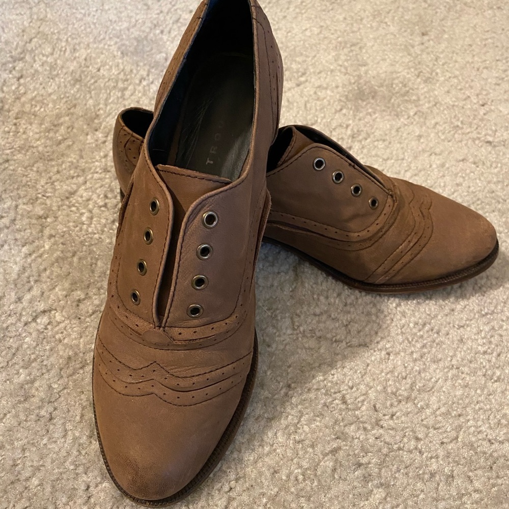 Trouvé Slip On Oxfords